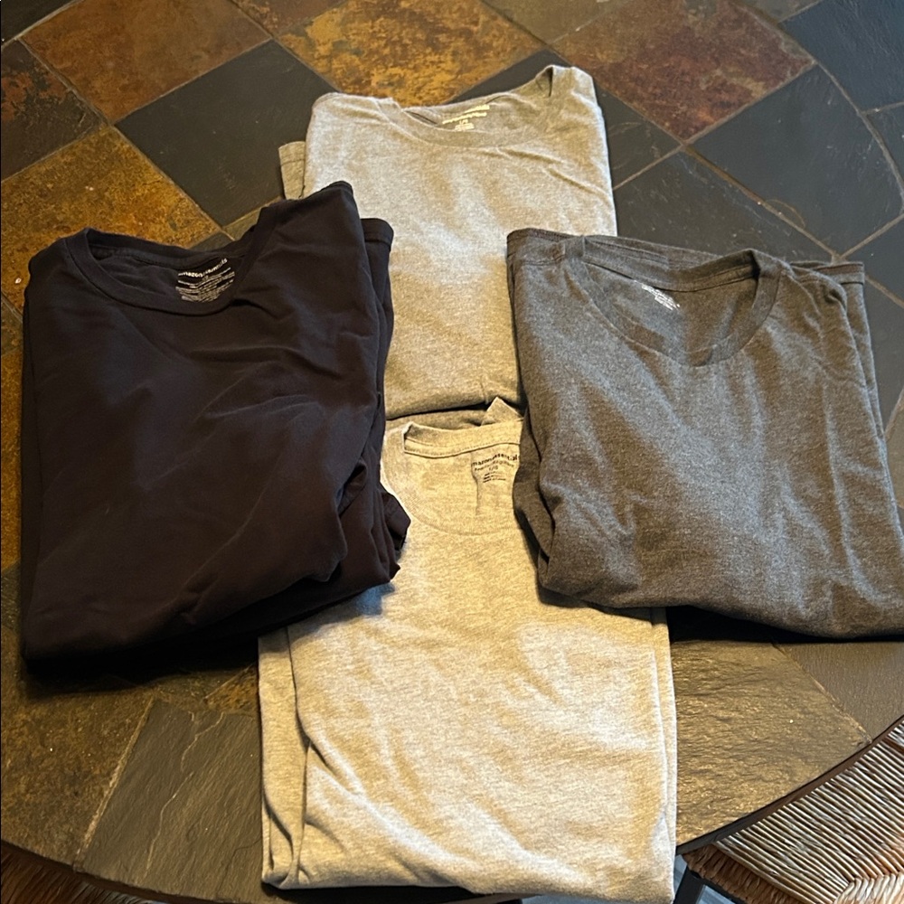 Amazon Essentials T-Shirts (8)